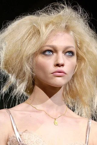 Look 5
